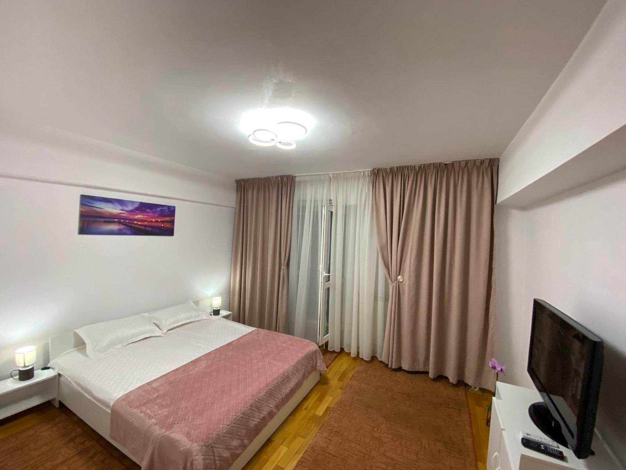 Central Relaxation Apartment Bukarest Exterior foto