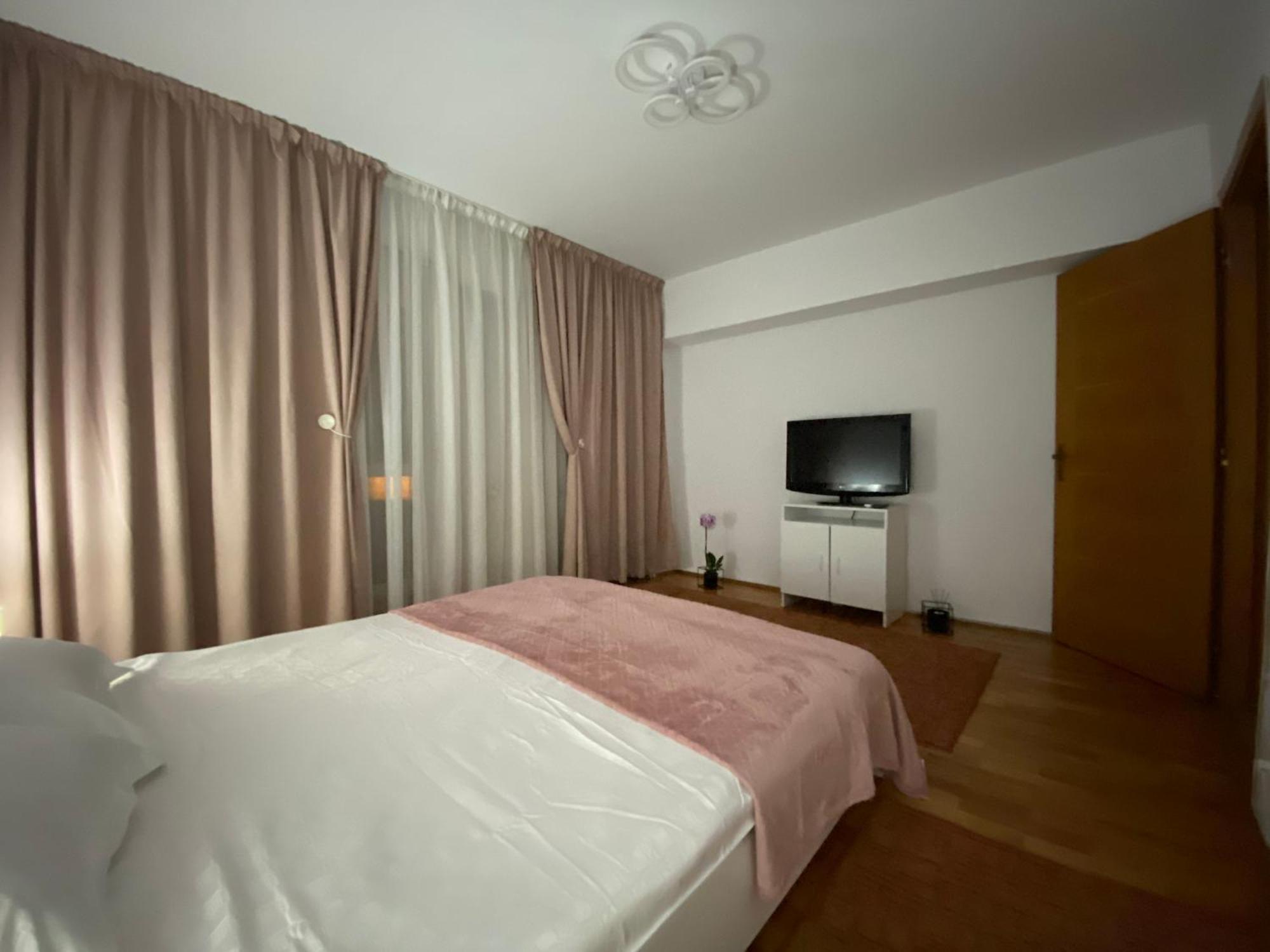 Central Relaxation Apartment Bukarest Exterior foto